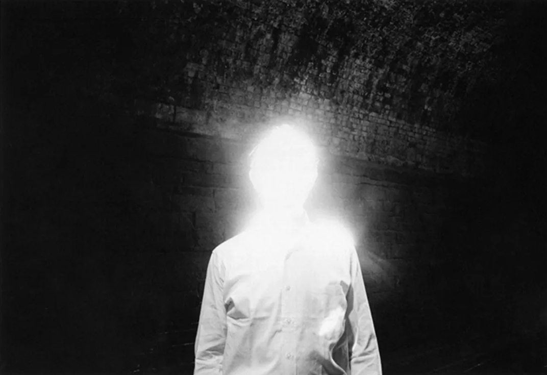 ‘RETURN TO WONDERLAND’
50 Years of Analogue Photography
1950 – 1999